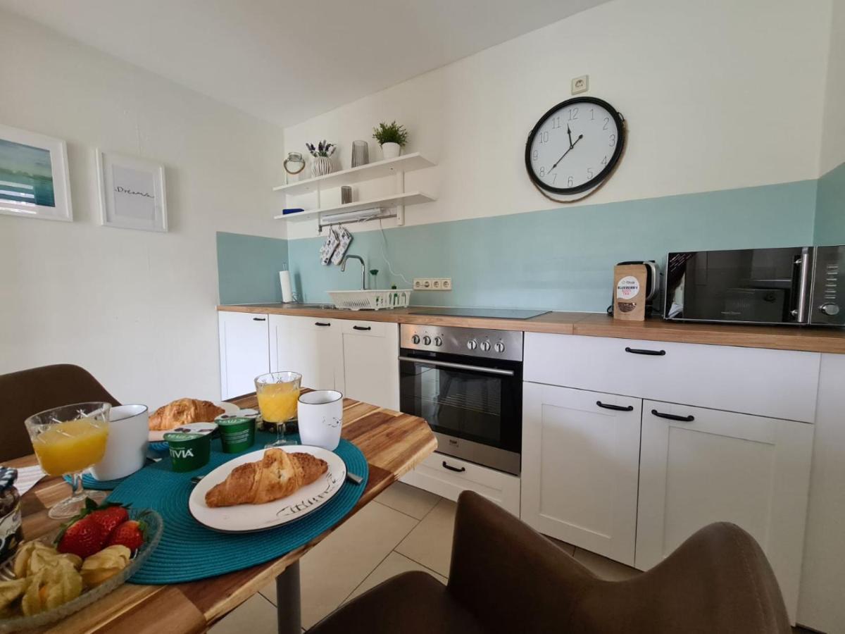Neu Eingerichtetes Apartment #1 Mit Wlan !Sauna & Hot Tub Zubuchbar! Senftenberg Eksteriør billede